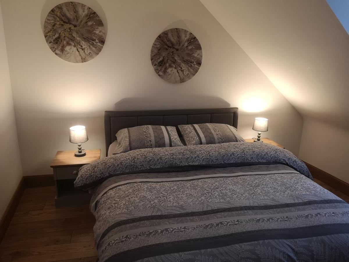 Attic Floor Apartment, City Centre Inverness Extérieur photo